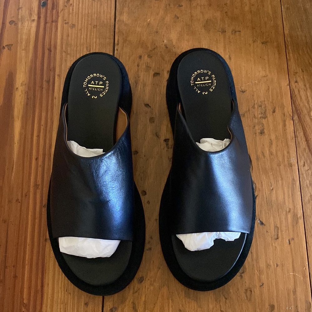 ATP Atelier Women’s Black Leather Slide Sandals, 39